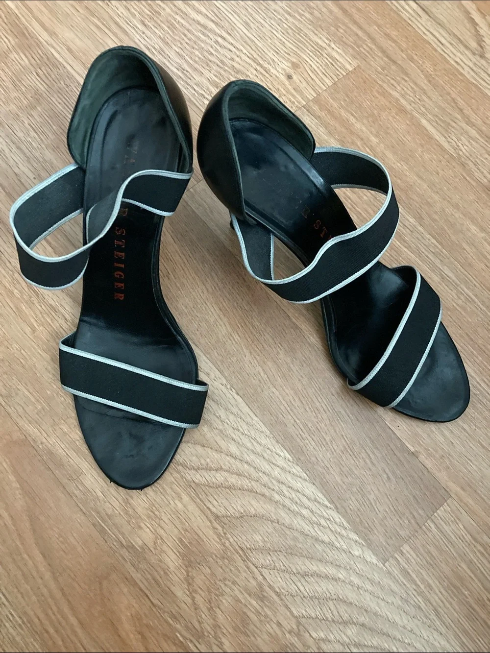 Walter Steiger Black Open-Toe Ankle Strap Heels Sz 10